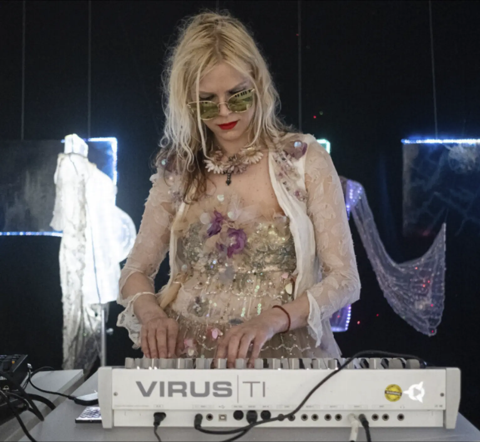 Lotte DJing